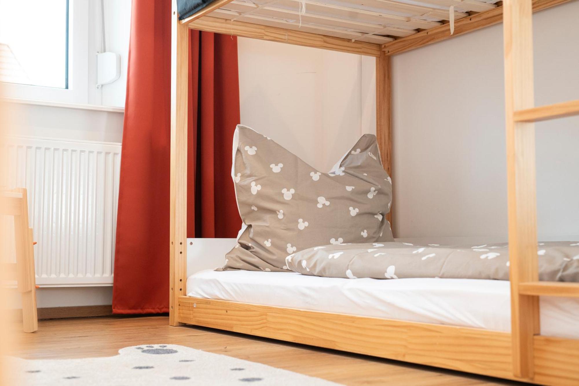 Bunter Hund Apartments - Zentrales Apartment, Parkplatz, Wintergarten, Kinderzimmer Rothenburg ob der Tauber Exteriér fotografie